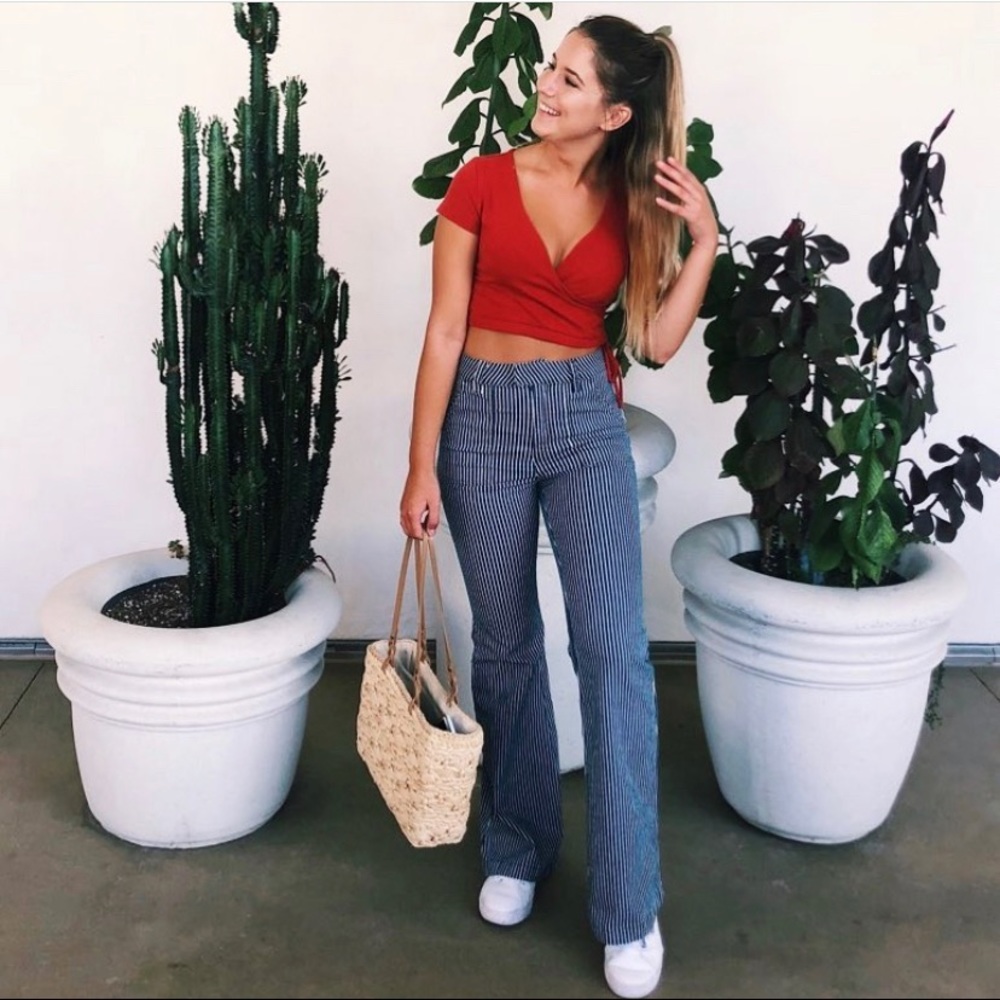 Red cropped top